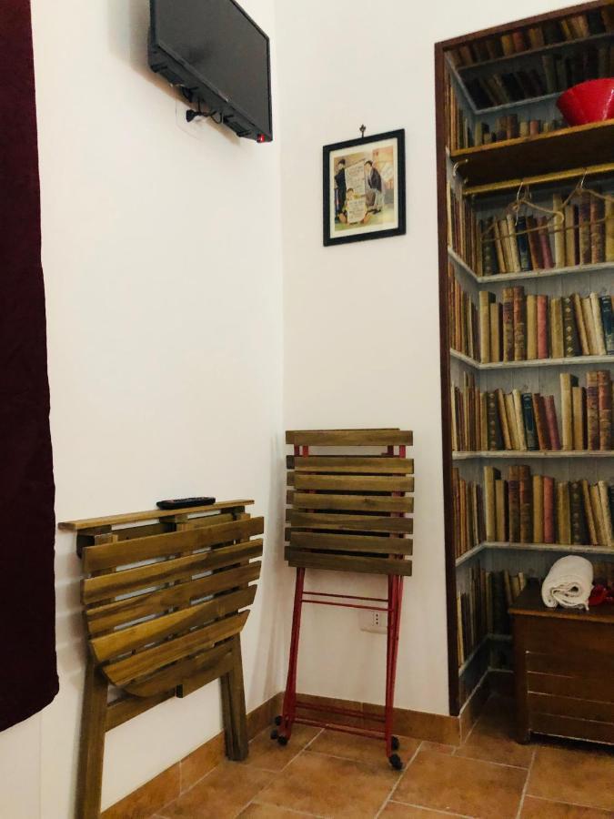 那不勒斯A Casa Di Claudia公寓 外观 照片