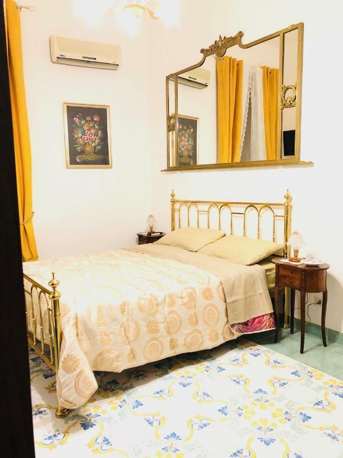 那不勒斯A Casa Di Claudia公寓 外观 照片