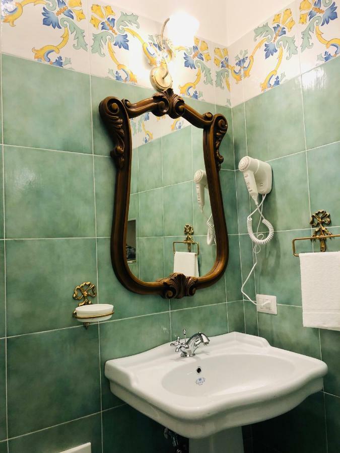 那不勒斯A Casa Di Claudia公寓 外观 照片
