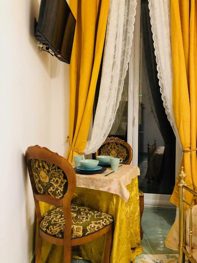 那不勒斯A Casa Di Claudia公寓 外观 照片